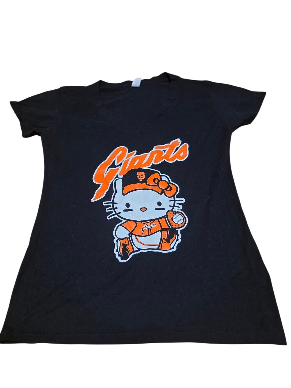 San Francisco Giants Hello Kitty Baseball V-Neck Black Graphic T-Shirt Sz S EUC